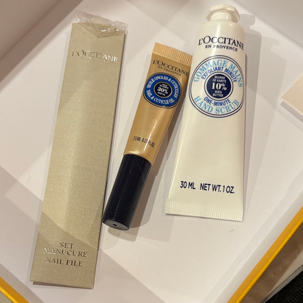 L'OCCITANE Hand Care Trio - Limited Edition Gold & White Gift Set - New